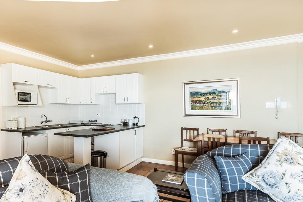 Highview Lodge Mossel Bay Exterior foto
